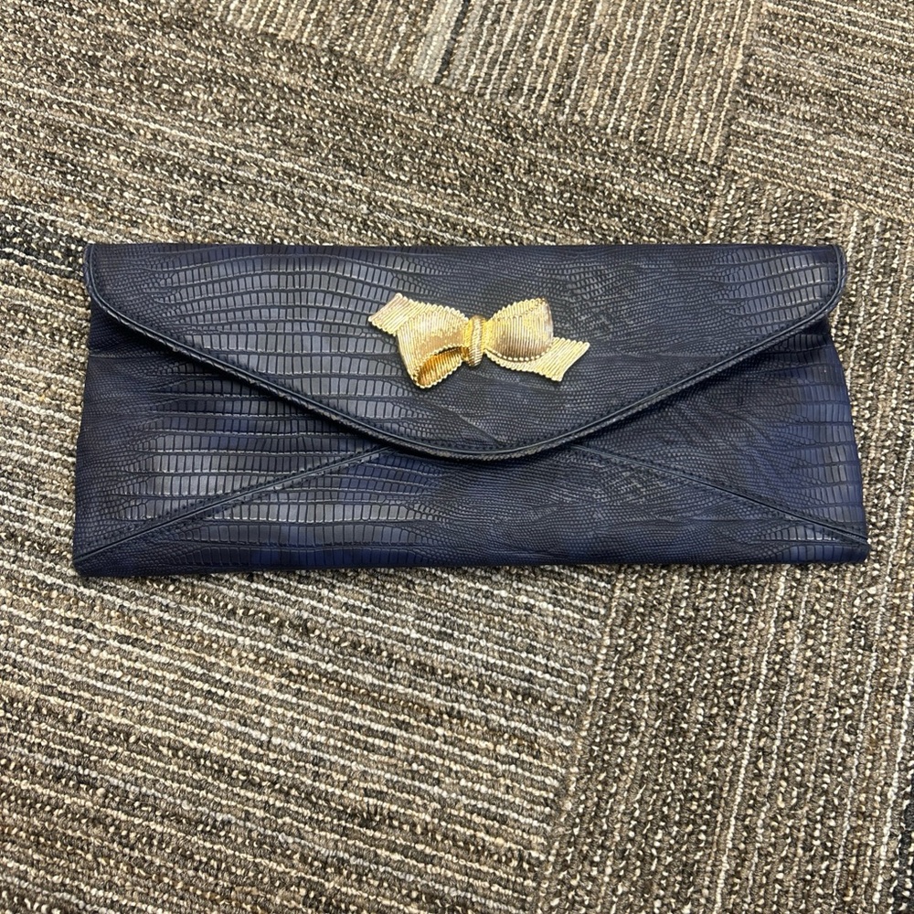 Lilly Pulitzer Bow Tie Clutch True Navy Crosgrain Leather Bow MSRP $128 NWT